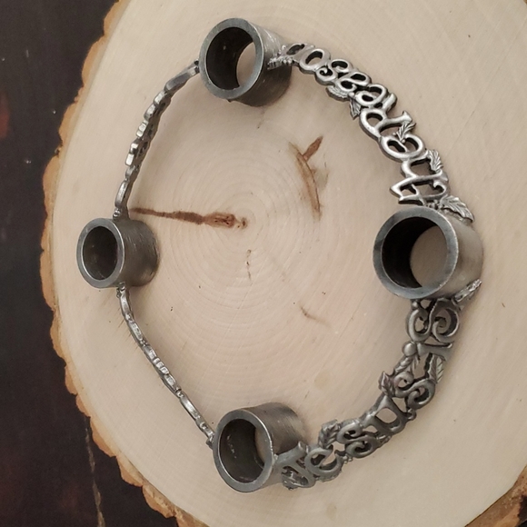 CAMCO Holiday Camco Jesus Is The Reason For The Season Round Metsl